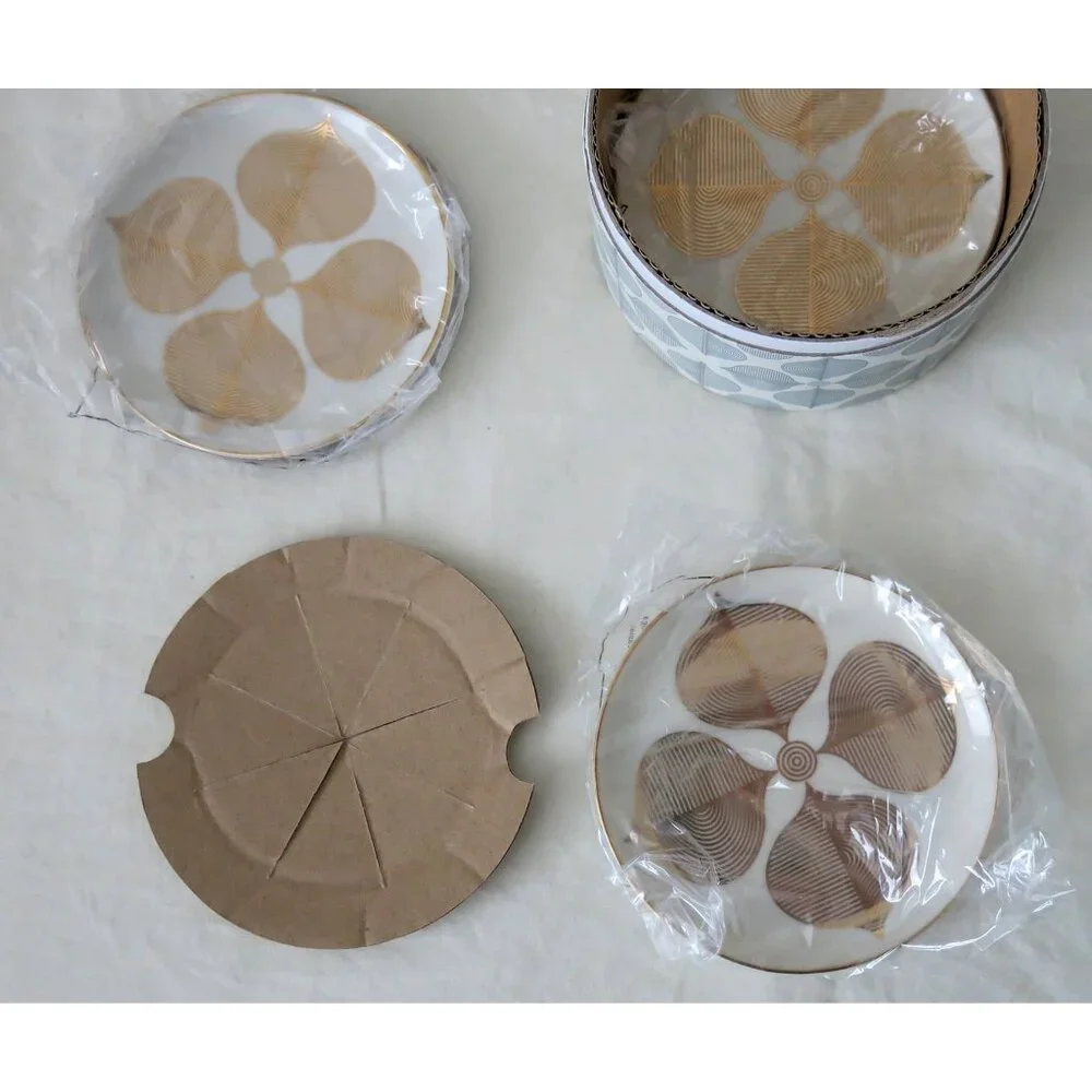 NIB Jonathan Adler HOLLYWOOD 4 Porcelain Gold Coasters RARE